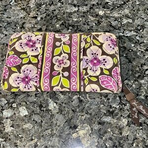 Vera Bradley Purple Floral Nightingale Zip Accordion 8 inch Wallet